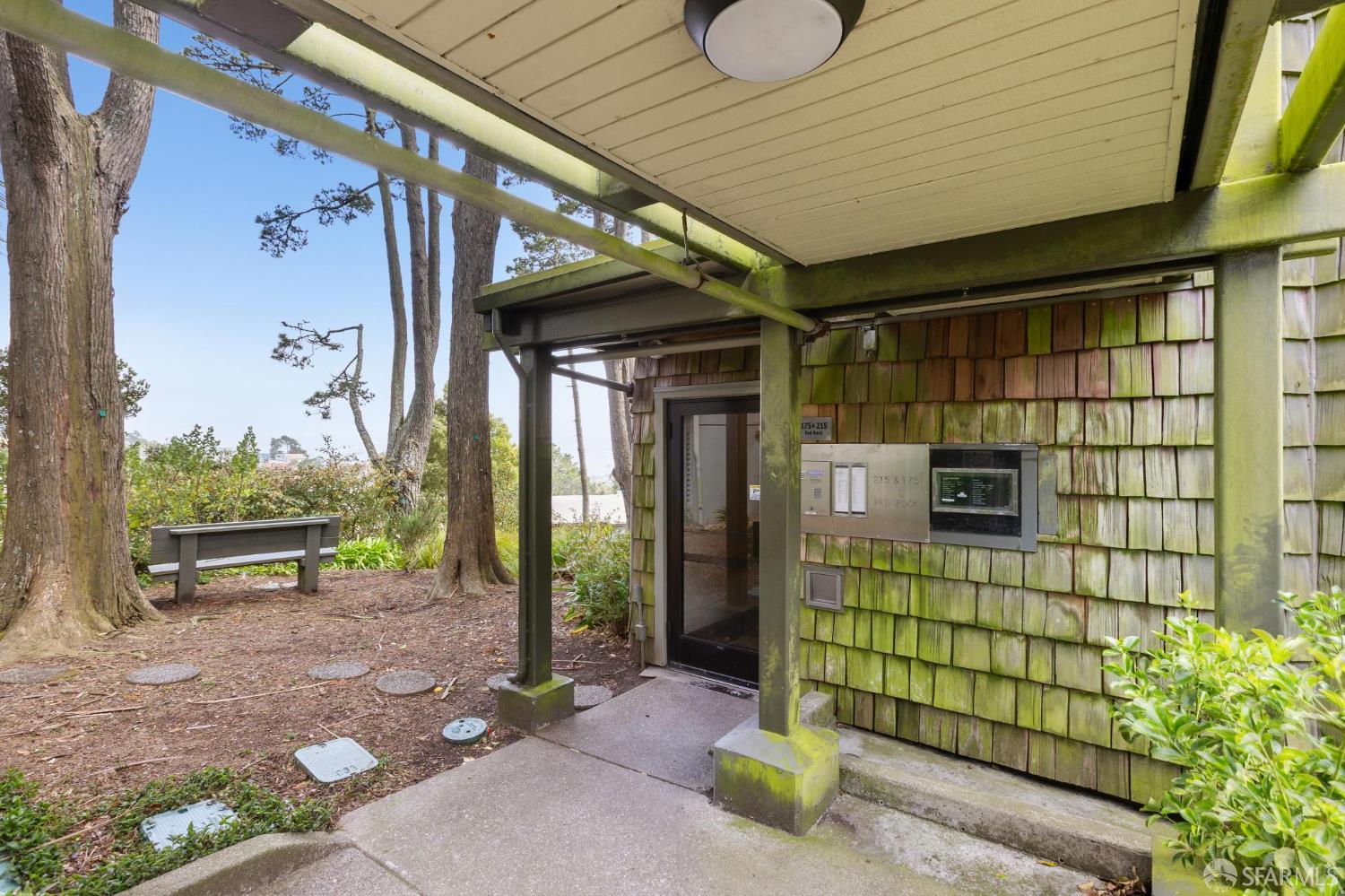 Detail Gallery Image 21 of 48 For 175 Red Rock Way 303k,  San Francisco,  CA 94131 - 0 Beds | 1 Baths