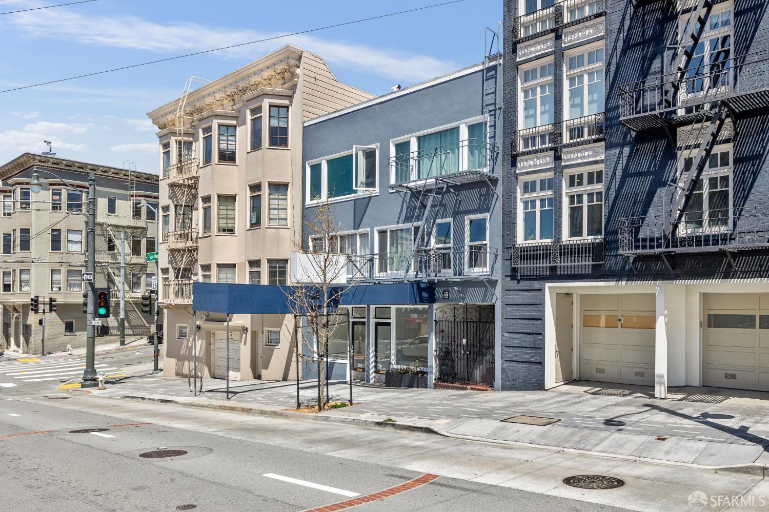 2450-2456 Van Ness Avenue