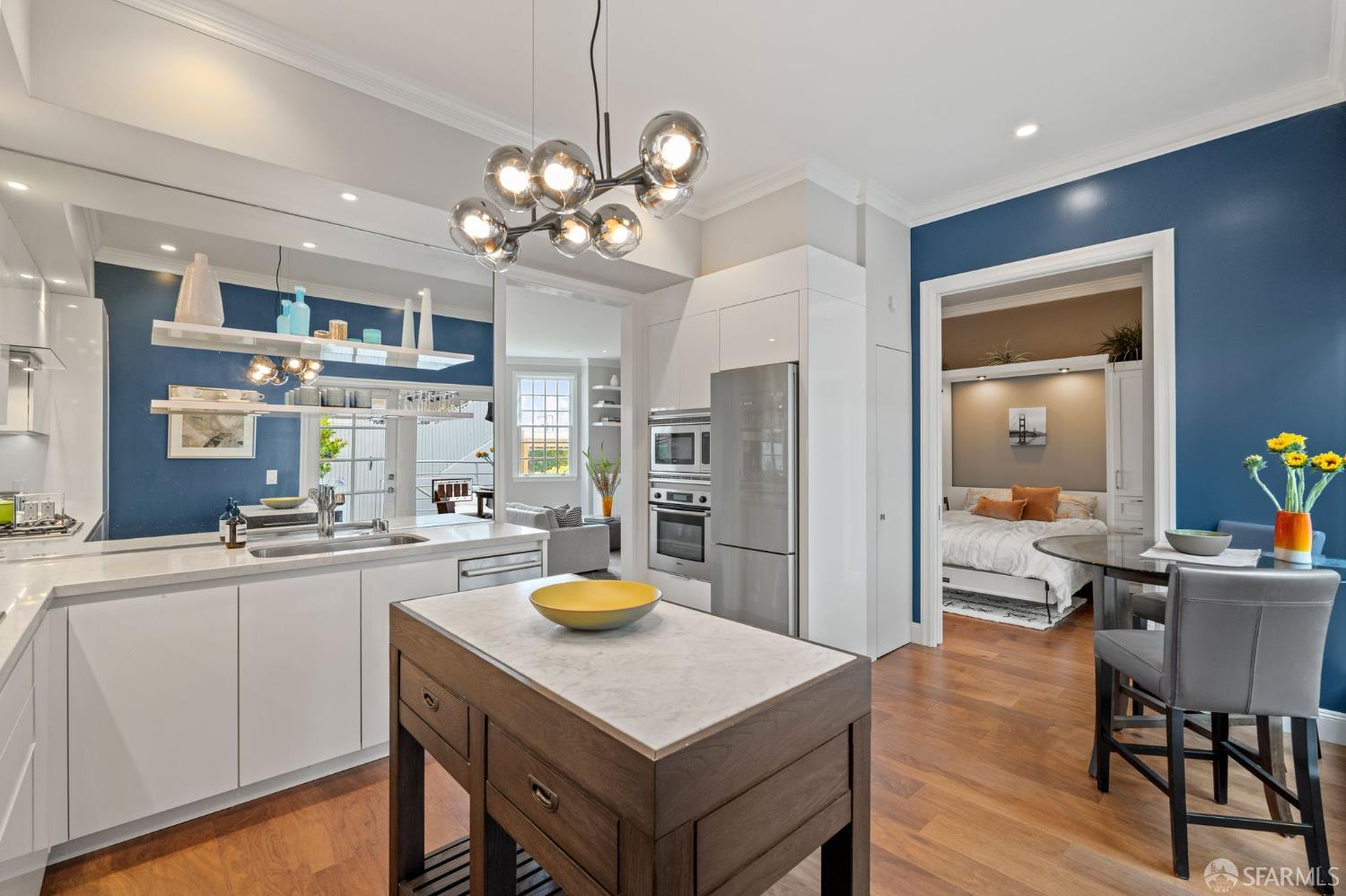 Detail Gallery Image 13 of 51 For 116 Alta St, San Francisco,  CA 94133 - 2 Beds | 2 Baths