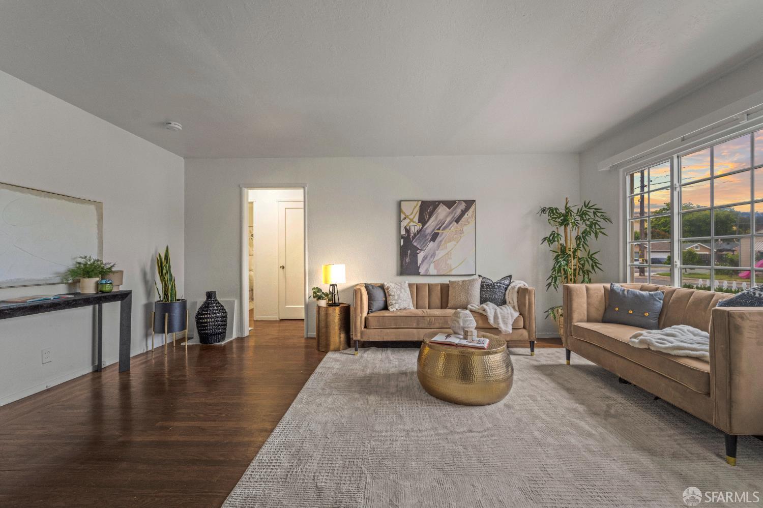 Detail Gallery Image 4 of 55 For 1673 142nd Ave, San Leandro,  CA 94578 - 3 Beds | 2 Baths