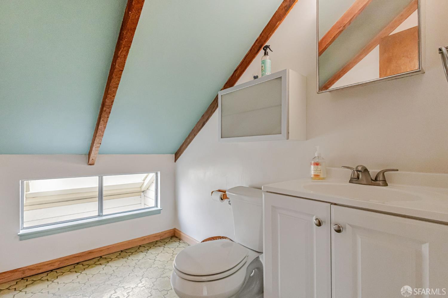 Detail Gallery Image 35 of 77 For 428 Monterey Blvd, San Francisco,  CA 94127 - 2 Beds | 1/1 Baths