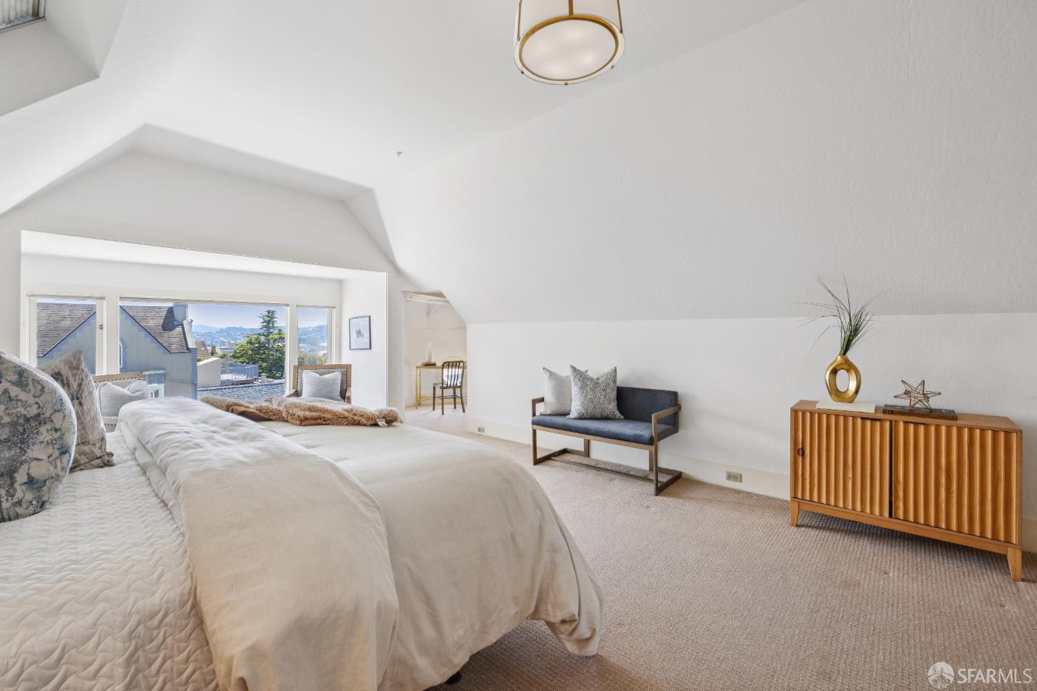 Detail Gallery Image 37 of 50 For 2218 Clay St, San Francisco,  CA 94115 - 6 Beds | 5/1 Baths
