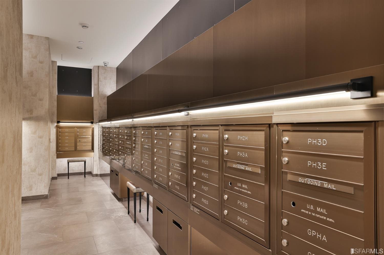 Detail Gallery Image 36 of 39 For 765 Market St Ph1cd,  San Francisco,  CA 94103 - 3 Beds | 3/1 Baths