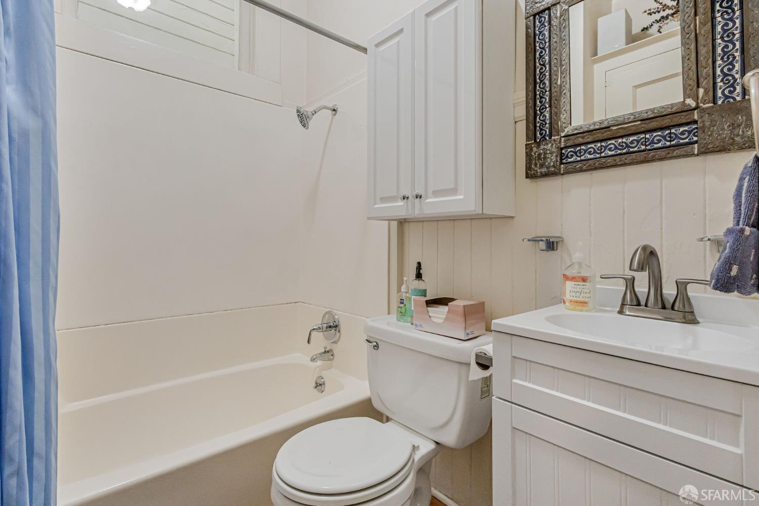 Detail Gallery Image 34 of 77 For 428 Monterey Blvd, San Francisco,  CA 94127 - 2 Beds | 1/1 Baths
