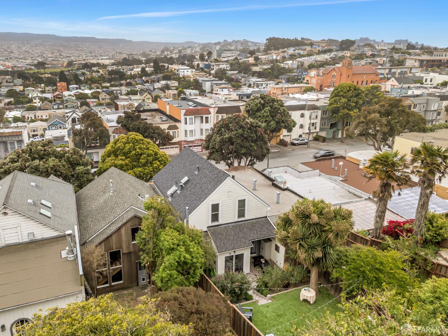 Detail Gallery Image 65 of 77 For 428 Monterey Blvd, San Francisco,  CA 94127 - 2 Beds | 1/1 Baths