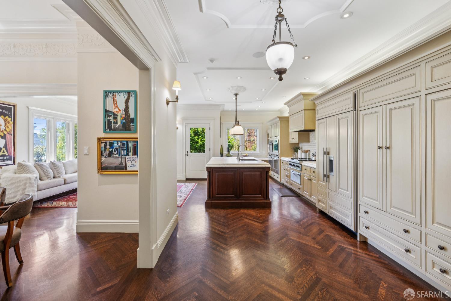 Detail Gallery Image 16 of 50 For 2218 Clay St, San Francisco,  CA 94115 - 6 Beds | 5/1 Baths