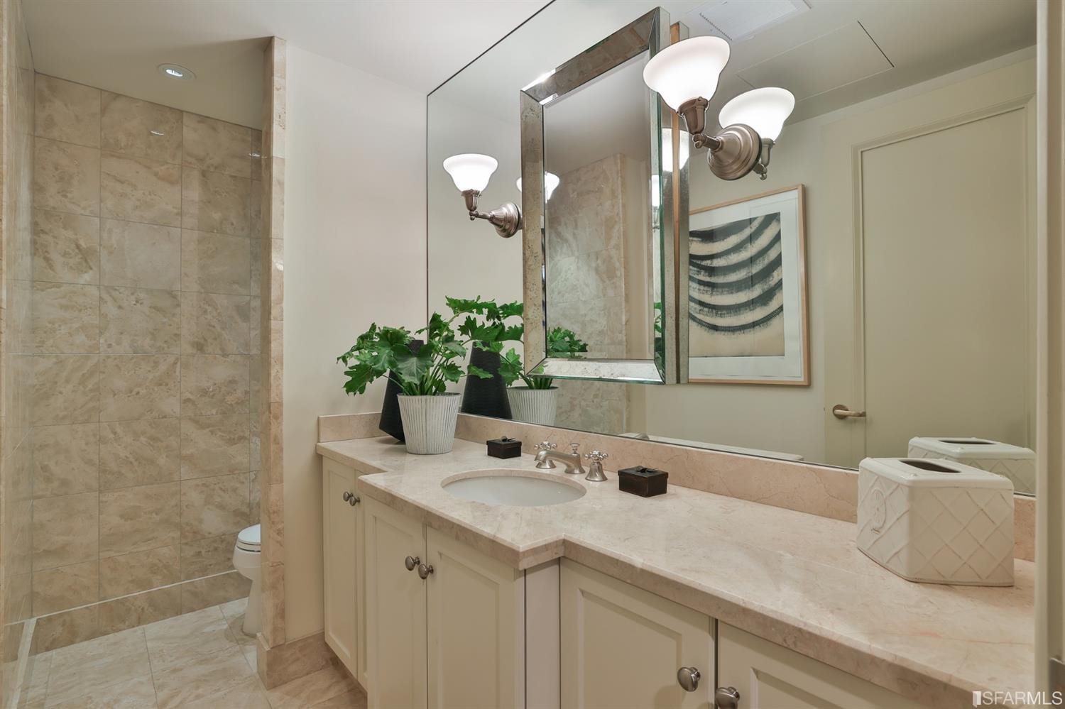 Detail Gallery Image 22 of 39 For 765 Market St Ph1cd,  San Francisco,  CA 94103 - 3 Beds | 3/1 Baths