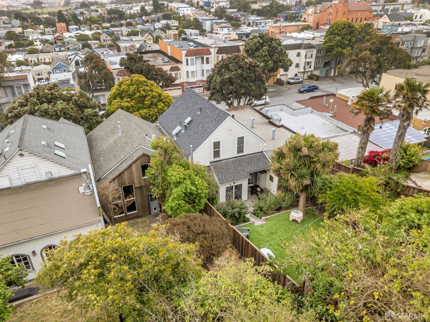 Detail Gallery Image 64 of 77 For 428 Monterey Blvd, San Francisco,  CA 94127 - 2 Beds | 1/1 Baths