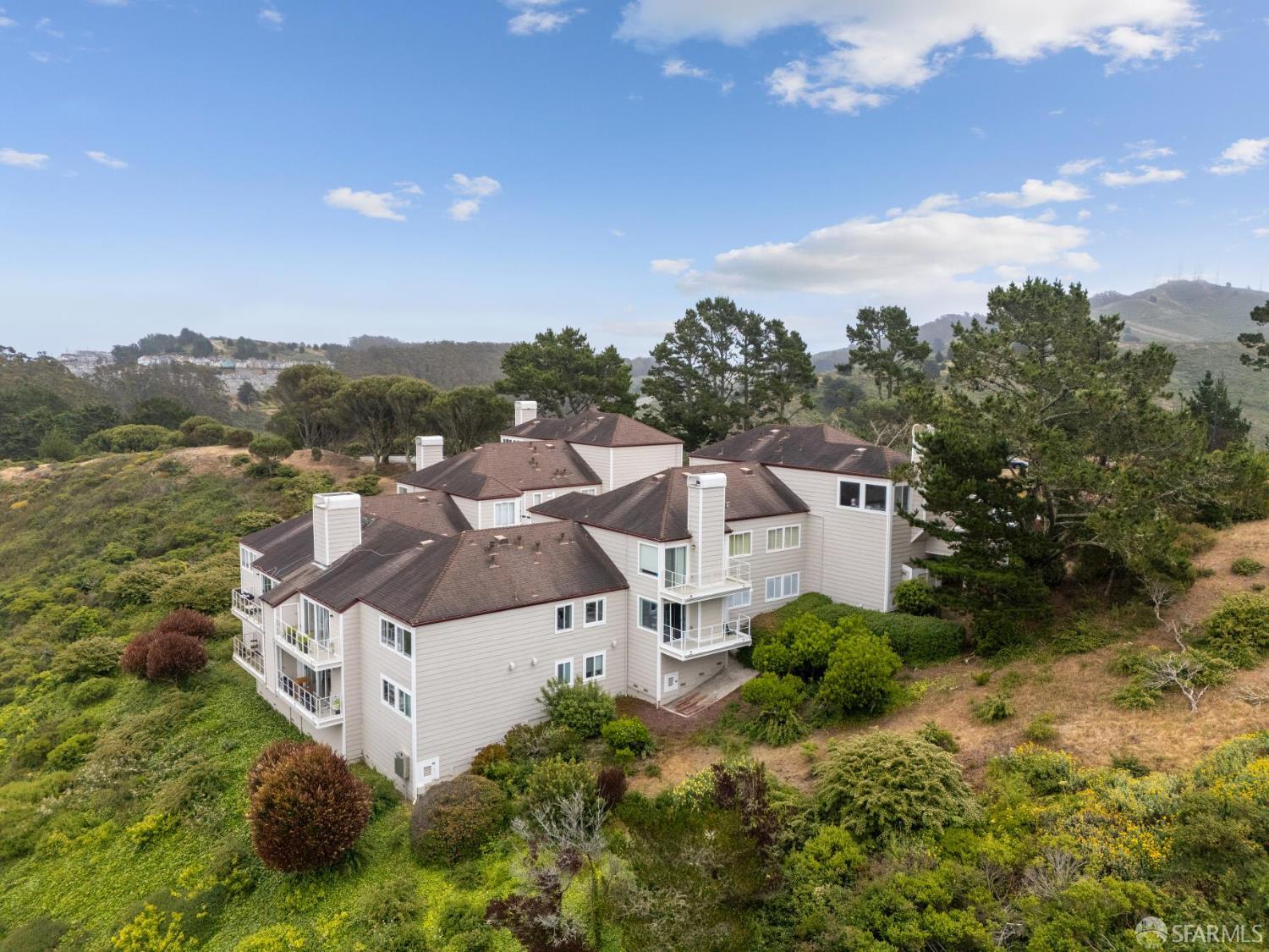 Detail Gallery Image 35 of 43 For 850 Pointe Pacific Dr #4,  Daly City,  CA 94014 - 2 Beds | 2 Baths