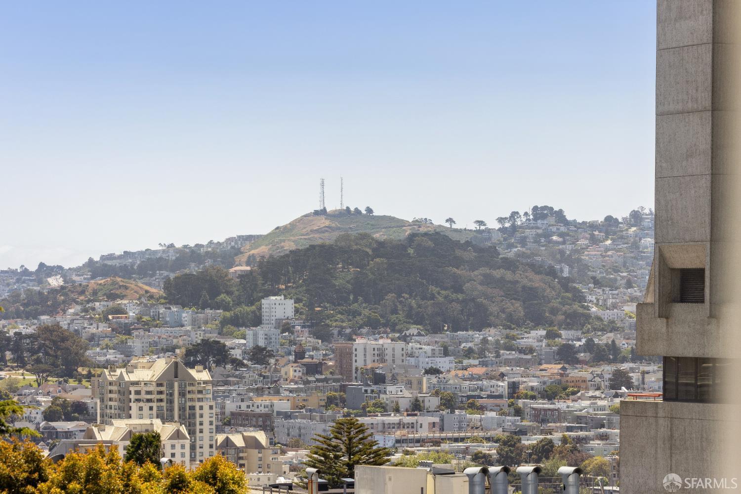 Detail Gallery Image 29 of 50 For 2218 Clay St, San Francisco,  CA 94115 - 6 Beds | 5/1 Baths