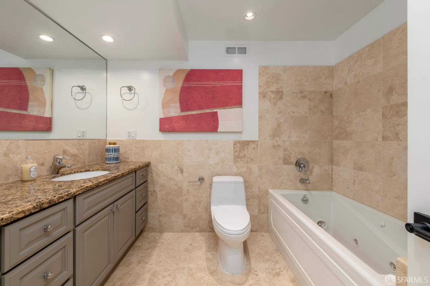 Detail Gallery Image 24 of 67 For 2675 Sutter St, San Francisco,  CA 94115 - 7 Beds | 5 Baths