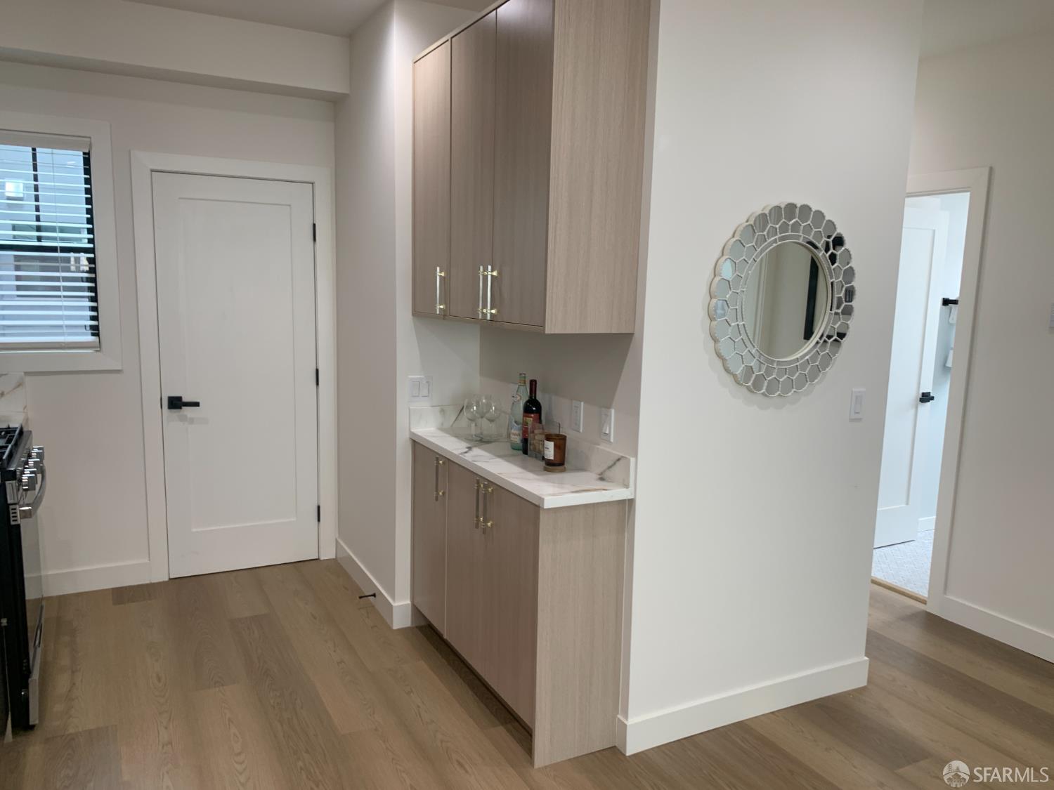 Photo #6: 425031022 Listing 