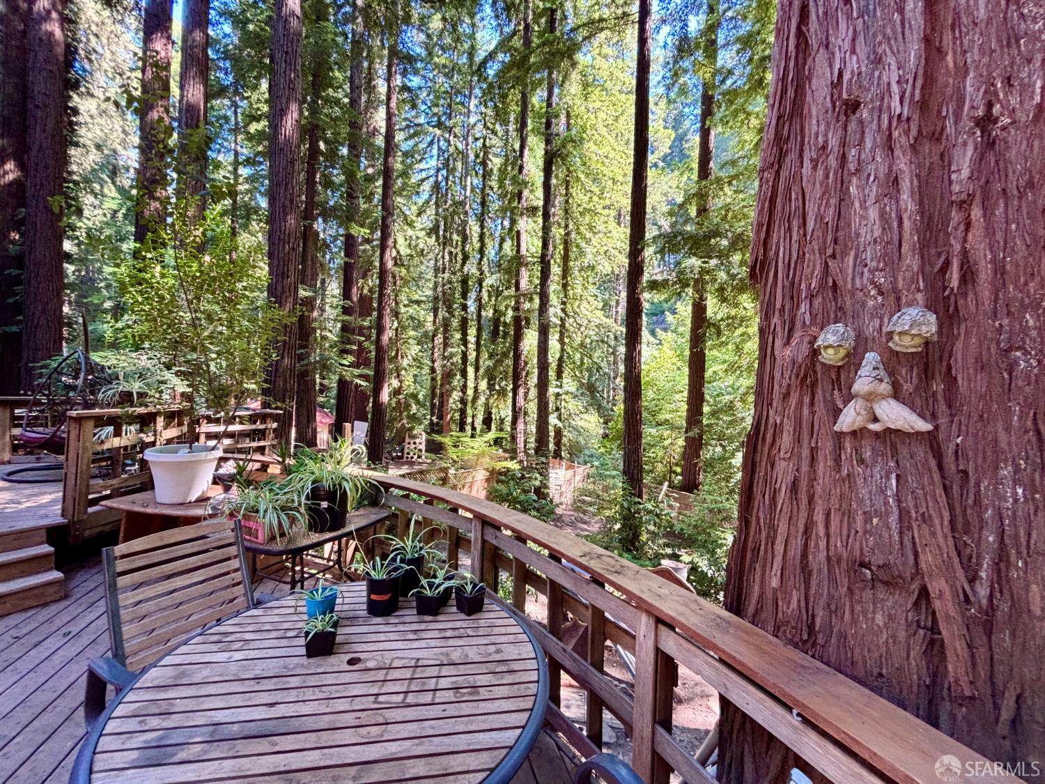 Detail Gallery Image 12 of 26 For 490 Huckleberry Ln, Boulder Creek,  CA 95006 - 3 Beds | 2 Baths