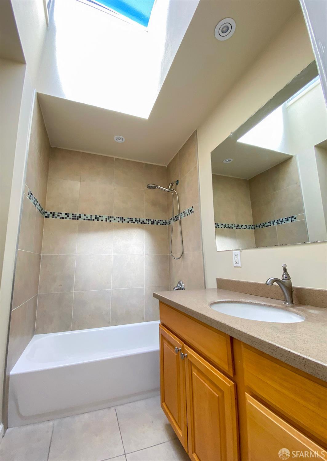 Detail Gallery Image 18 of 35 For 54 Bismark St, Daly City,  CA 94014 - 2 Beds | 1 Baths
