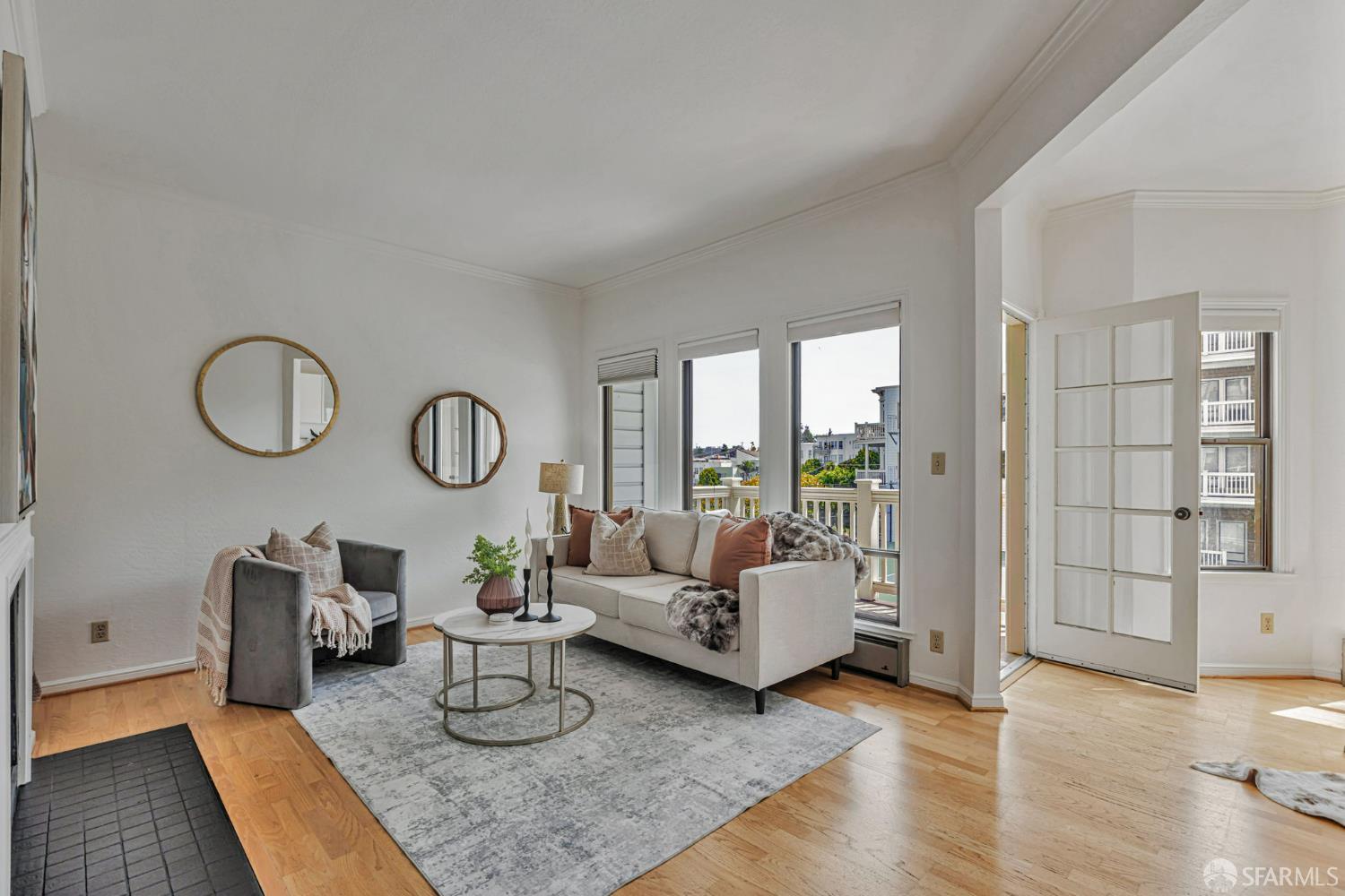Photo #5: 425032212 Listing 