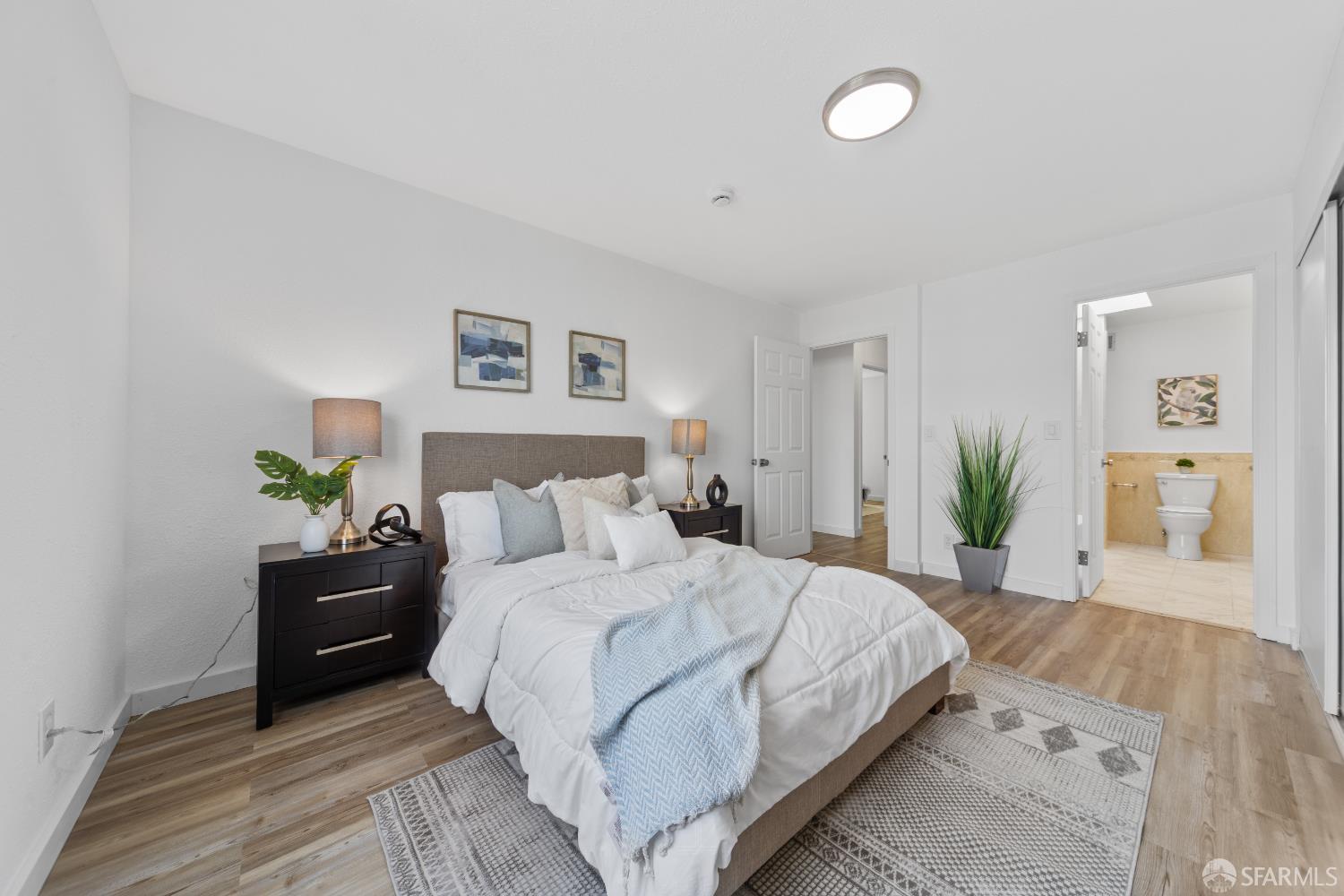 Detail Gallery Image 8 of 23 For 338 Deanne Ln, Daly City,  CA 94014 - 3 Beds | 3 Baths