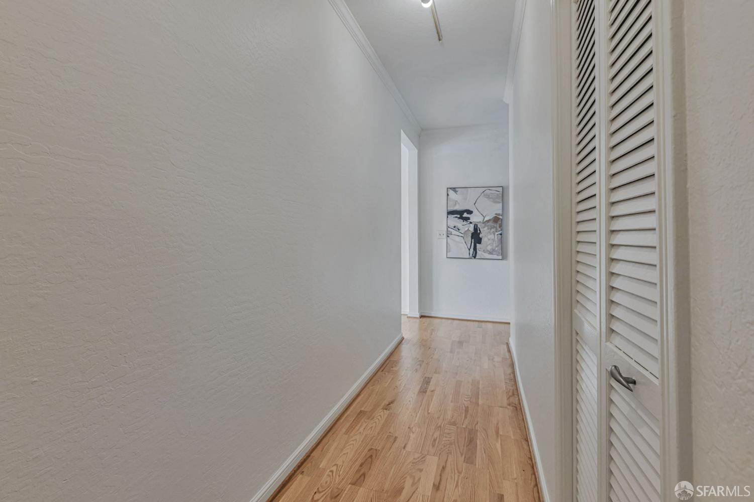 Photo #24: 425032212 Listing: Photo #24