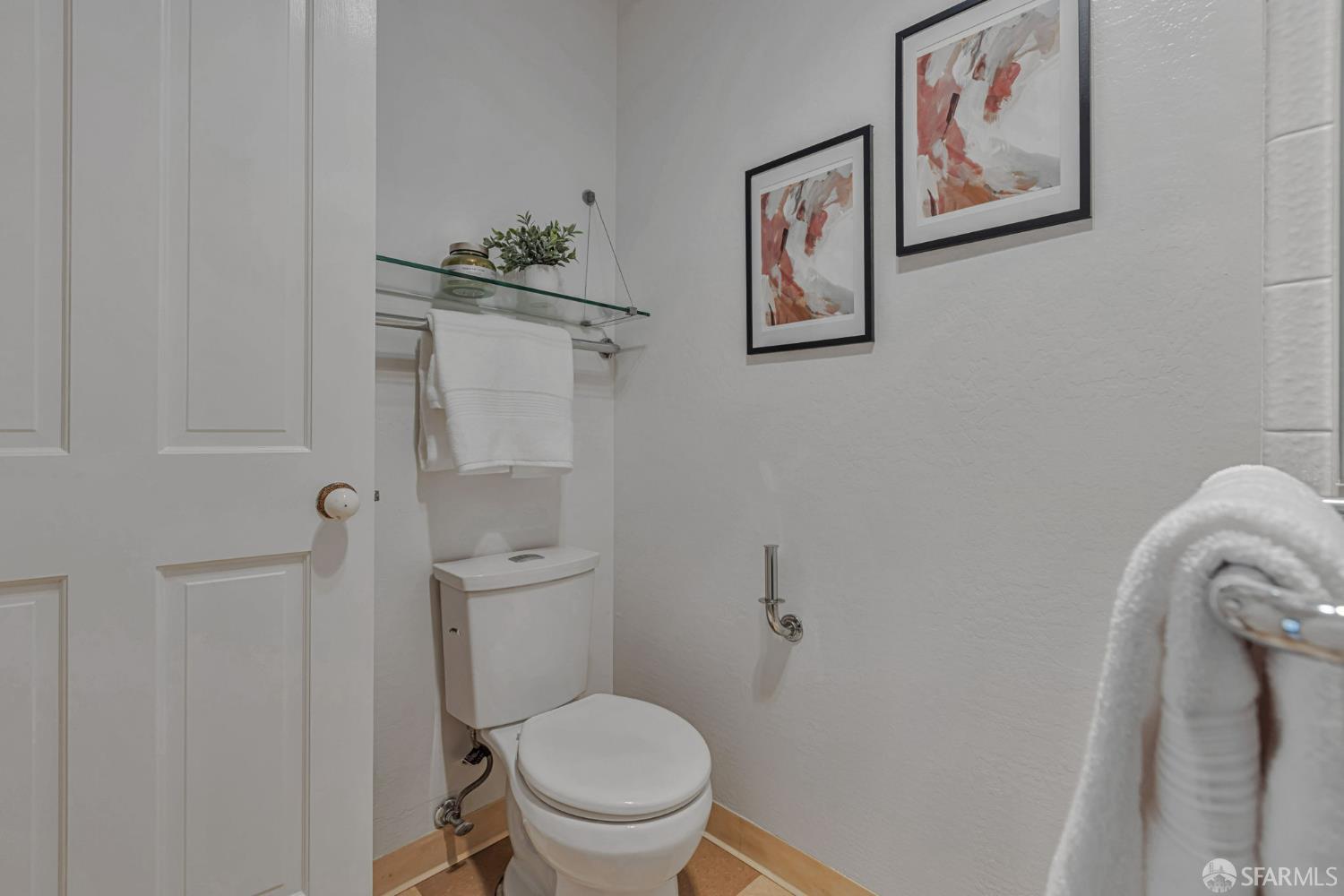 Photo #21: 425032212 Listing: Photo #21