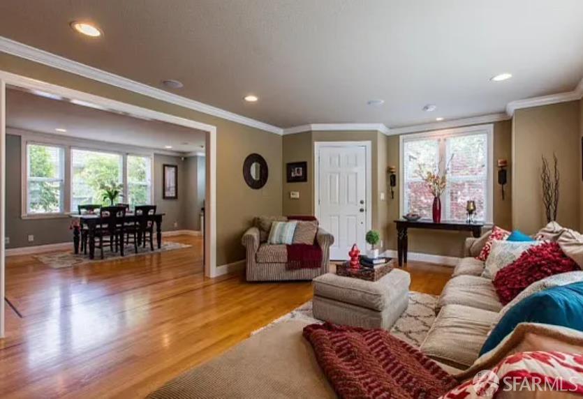 Detail Gallery Image 5 of 29 For 647 N 2nd St, San Jose,  CA 95112 - 4 Beds | 4 Baths