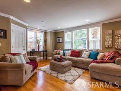 Detail Gallery Image 6 of 29 For 647 N 2nd St, San Jose,  CA 95112 - 4 Beds | 4 Baths