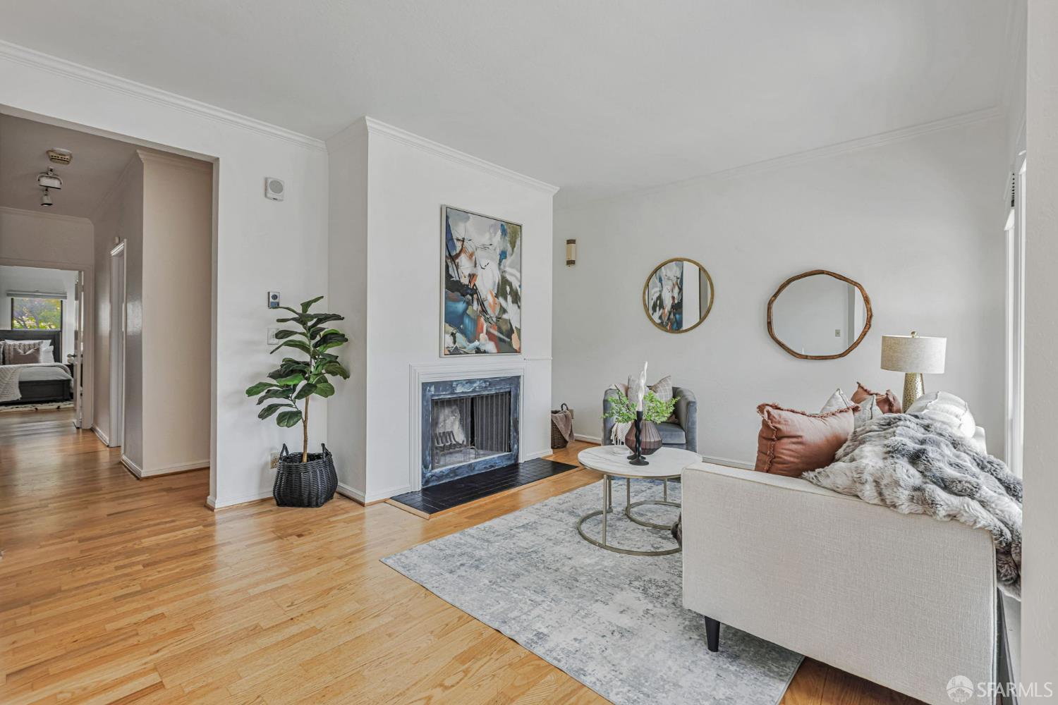 Photo #6: 425032212 Listing 