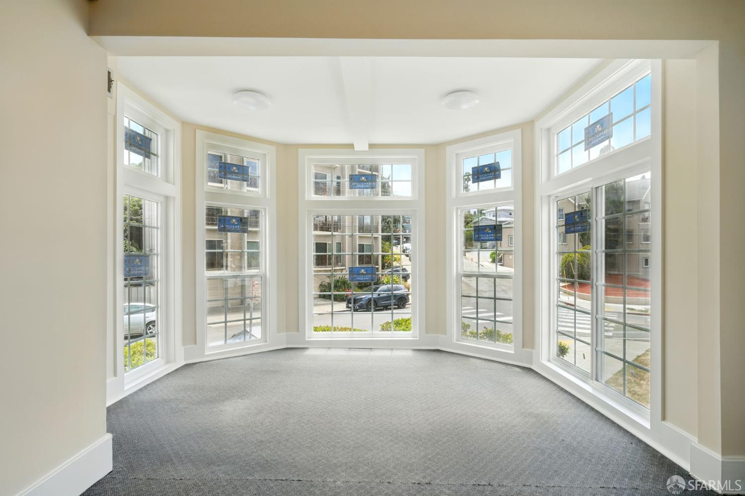 Detail Gallery Image 8 of 22 For 2108 Lakeshore Ave, Oakland,  CA 94606 - 10 Beds | 4/1 Baths