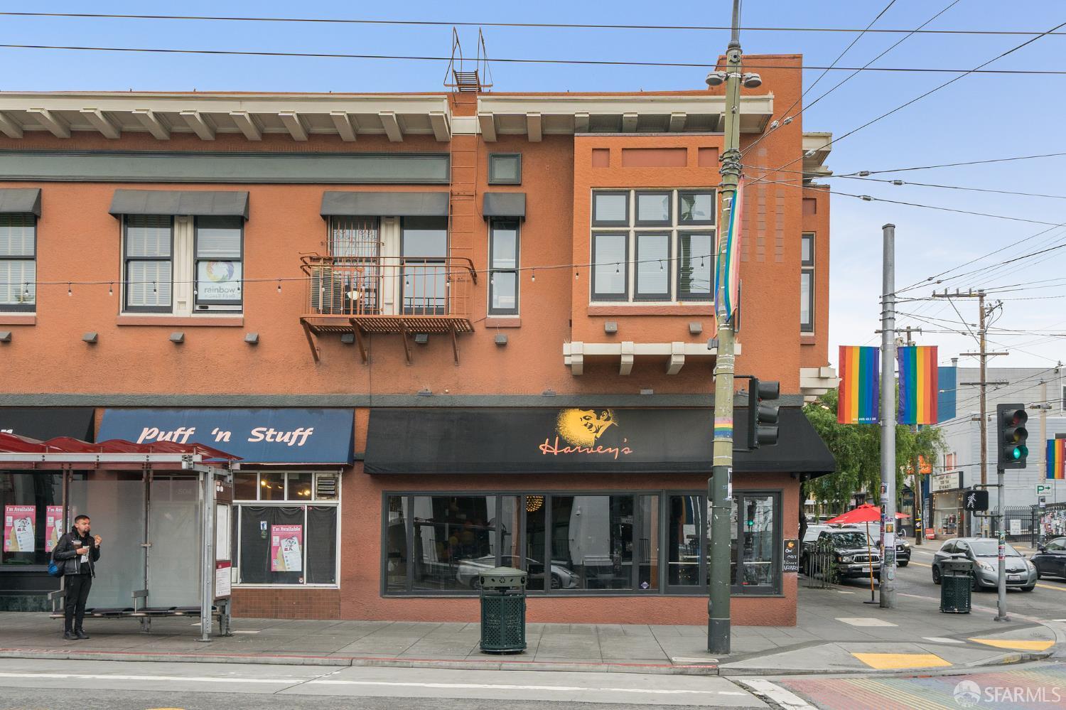 Detail Gallery Image 10 of 26 For 500 Castro St, San Francisco,  CA 94114 - – Beds | – Baths