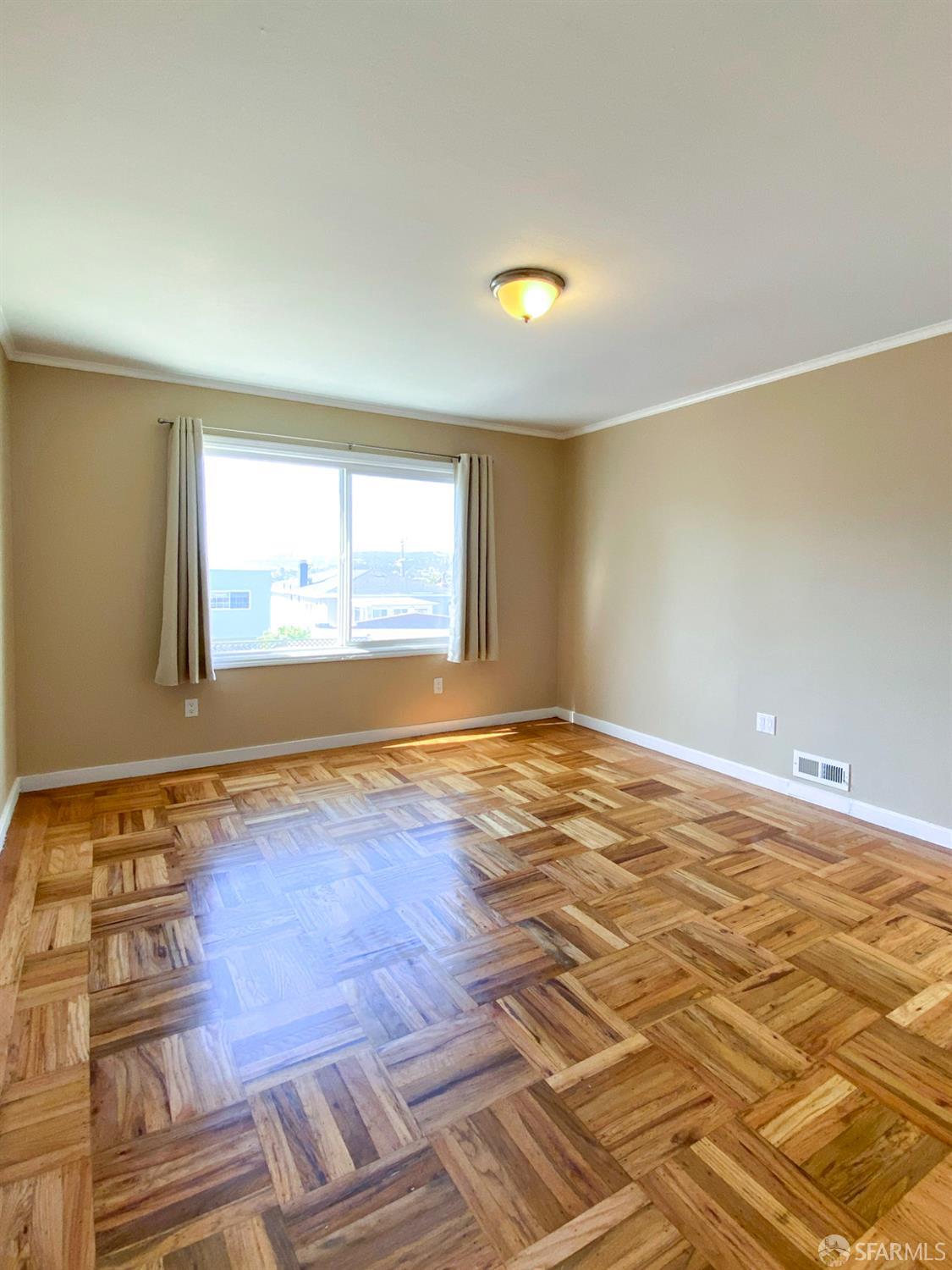 Detail Gallery Image 14 of 35 For 54 Bismark St, Daly City,  CA 94014 - 2 Beds | 1 Baths