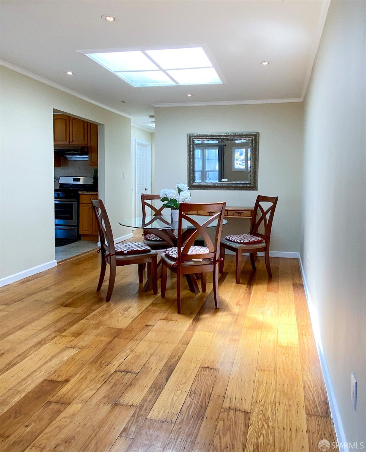 Detail Gallery Image 7 of 35 For 54 Bismark St, Daly City,  CA 94014 - 2 Beds | 1 Baths
