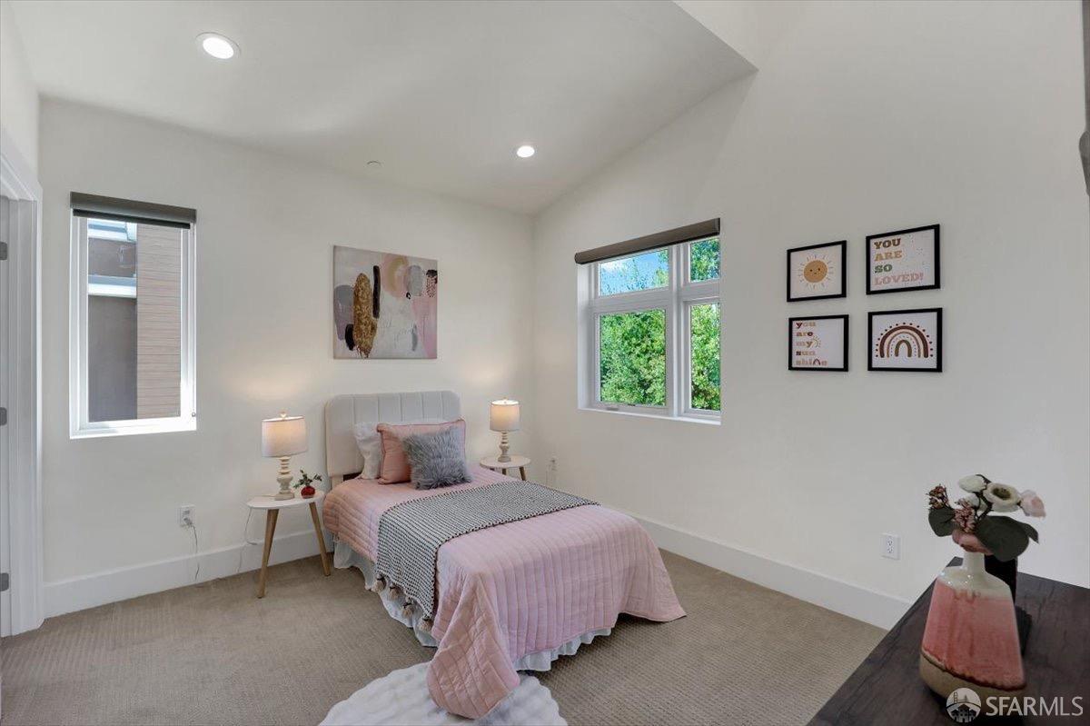 Detail Gallery Image 27 of 60 For 3875 El Camino Real #2,  Palo Alto,  CA 94306 - 2 Beds | 3 Baths