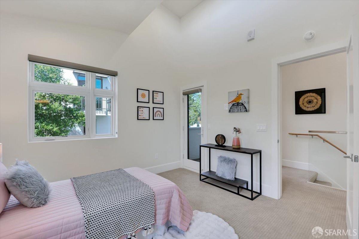 Detail Gallery Image 28 of 60 For 3875 El Camino Real #2,  Palo Alto,  CA 94306 - 2 Beds | 3 Baths