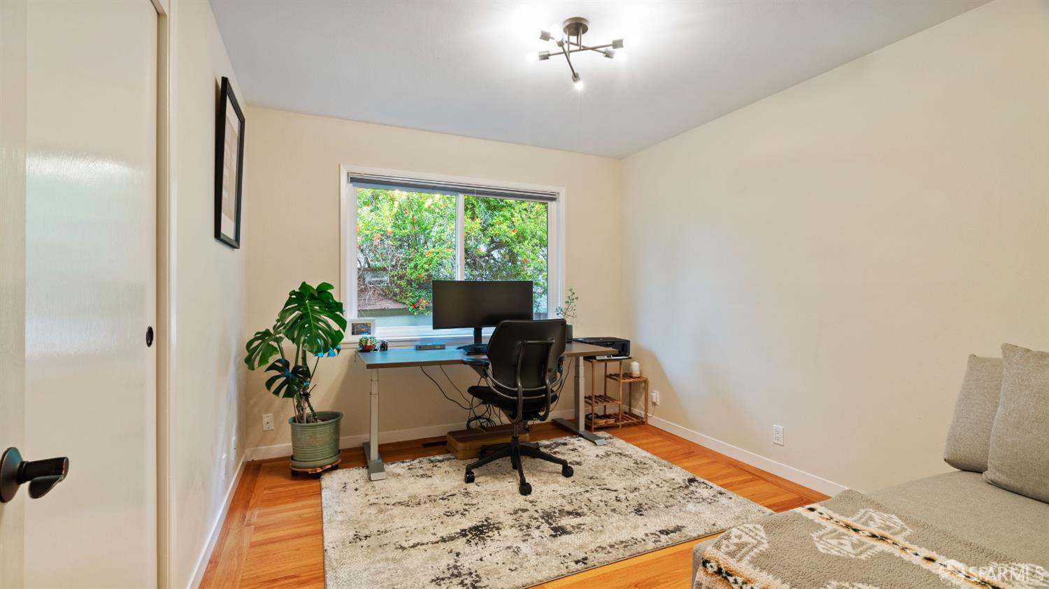 Detail Gallery Image 17 of 29 For 29 Woodcrest Cir, Oakland,  CA 94602 - 3 Beds | 2 Baths