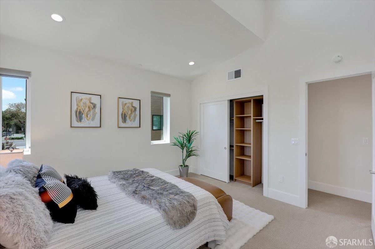 Detail Gallery Image 37 of 60 For 3875 El Camino Real #2,  Palo Alto,  CA 94306 - 2 Beds | 3 Baths