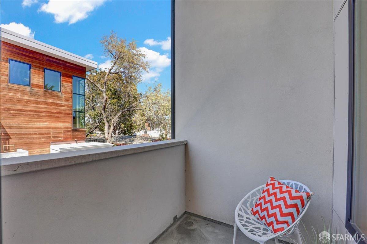 Detail Gallery Image 31 of 60 For 3875 El Camino Real #2,  Palo Alto,  CA 94306 - 2 Beds | 3 Baths