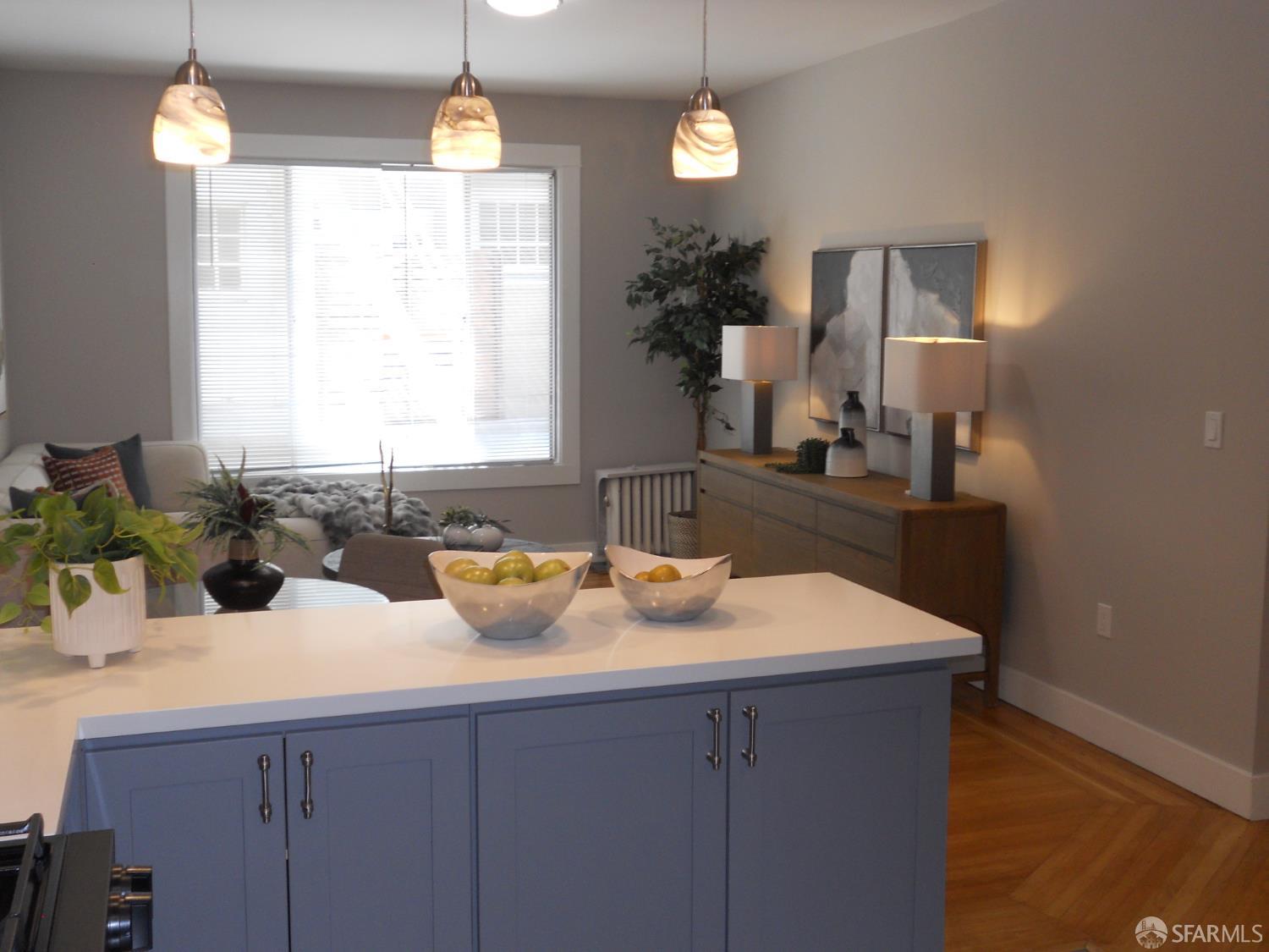 Detail Gallery Image 4 of 26 For 700 12th Ave #2,  San Francisco,  CA 94118 - 3 Beds | 2 Baths