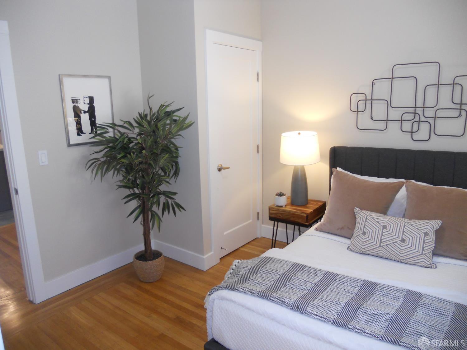 Detail Gallery Image 13 of 26 For 700 12th Ave #2,  San Francisco,  CA 94118 - 3 Beds | 2 Baths