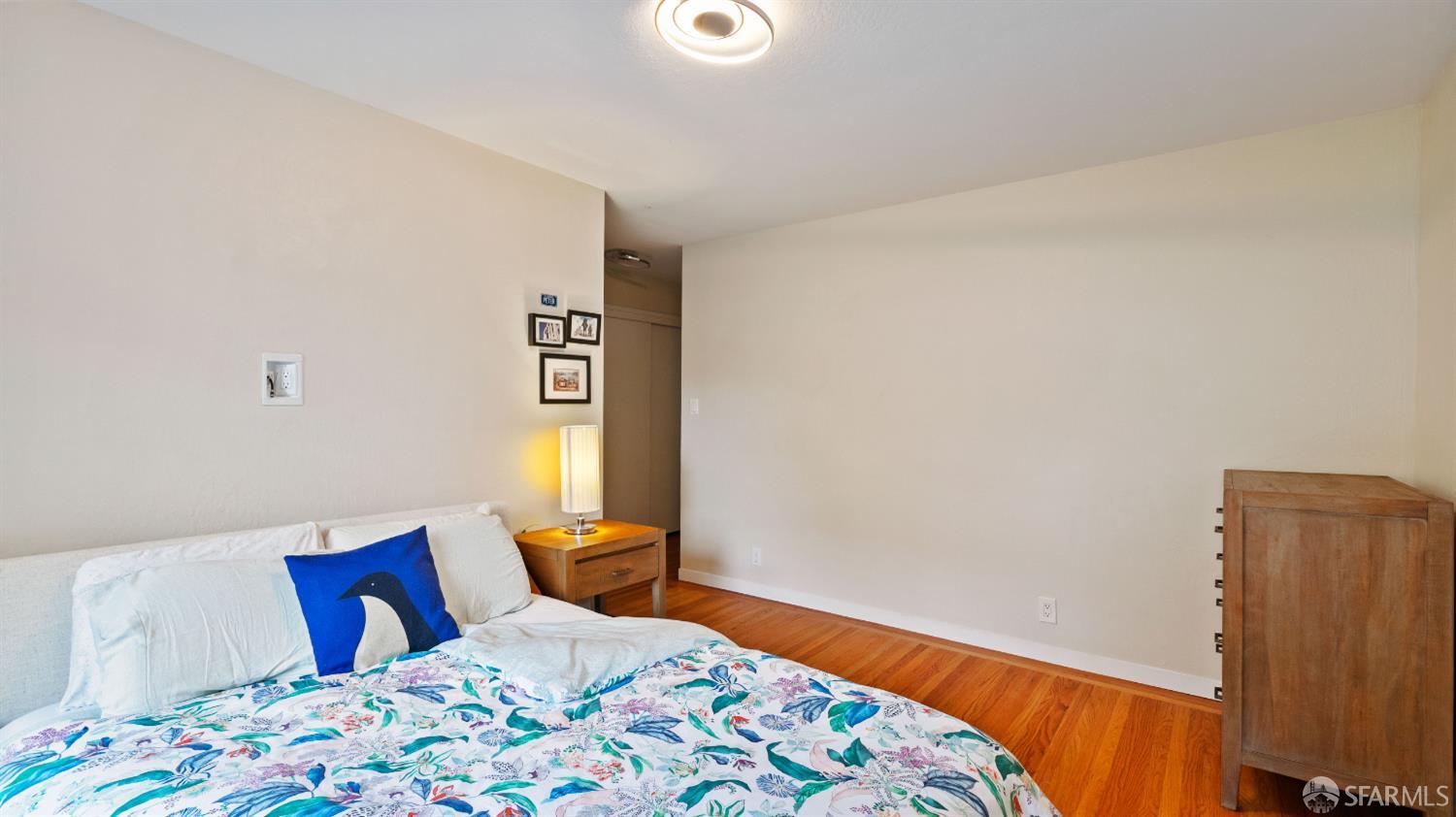 Detail Gallery Image 13 of 29 For 29 Woodcrest Cir, Oakland,  CA 94602 - 3 Beds | 2 Baths