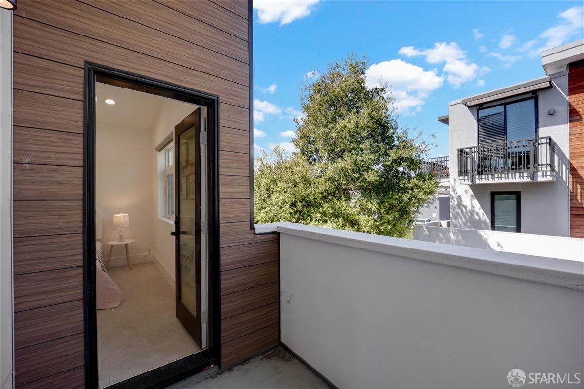 Detail Gallery Image 32 of 60 For 3875 El Camino Real #2,  Palo Alto,  CA 94306 - 2 Beds | 3 Baths