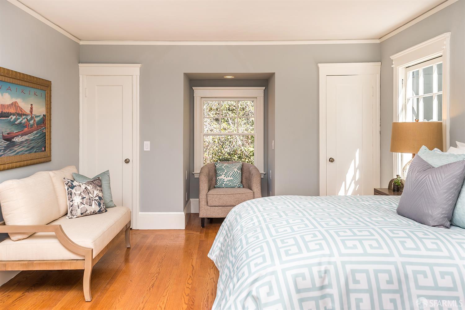 Detail Gallery Image 28 of 35 For 1708 Pleasant Valley Ave, Oakland,  CA 94611 - 3 Beds | 1/1 Baths