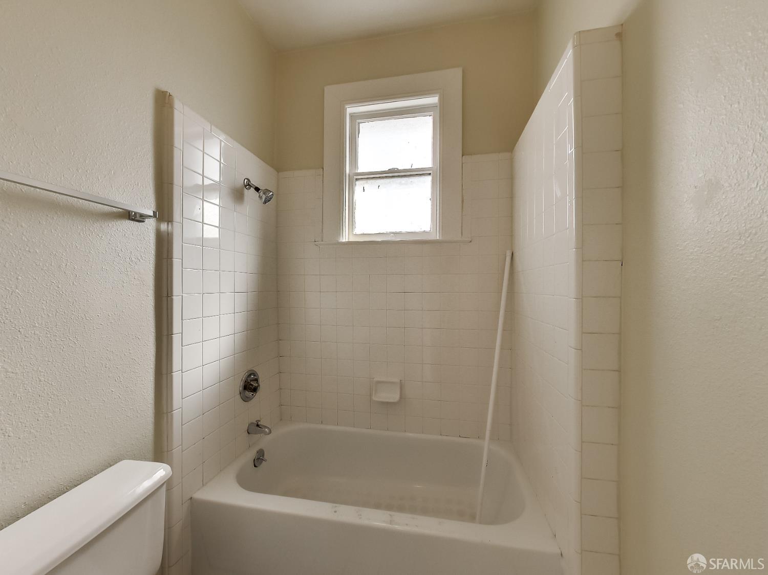 Detail Gallery Image 10 of 16 For 135 8th St, San Francisco,  CA 94130 - – Beds | – Baths