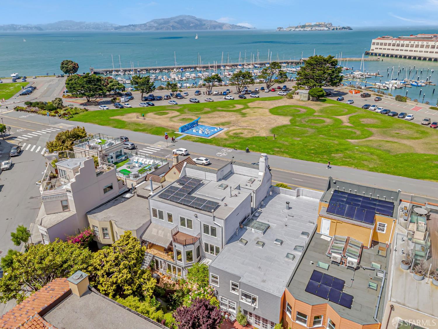 Detail Gallery Image 4 of 64 For 181 Marina Blvd, San Francisco,  CA 94123 - 3 Beds | 3/1 Baths