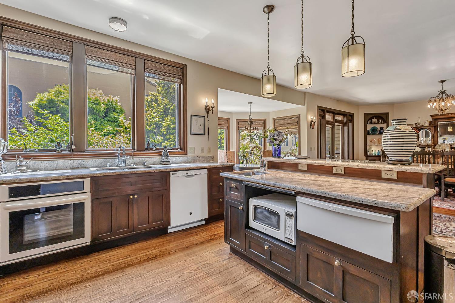 Detail Gallery Image 19 of 64 For 181 Marina Blvd, San Francisco,  CA 94123 - 3 Beds | 3/1 Baths