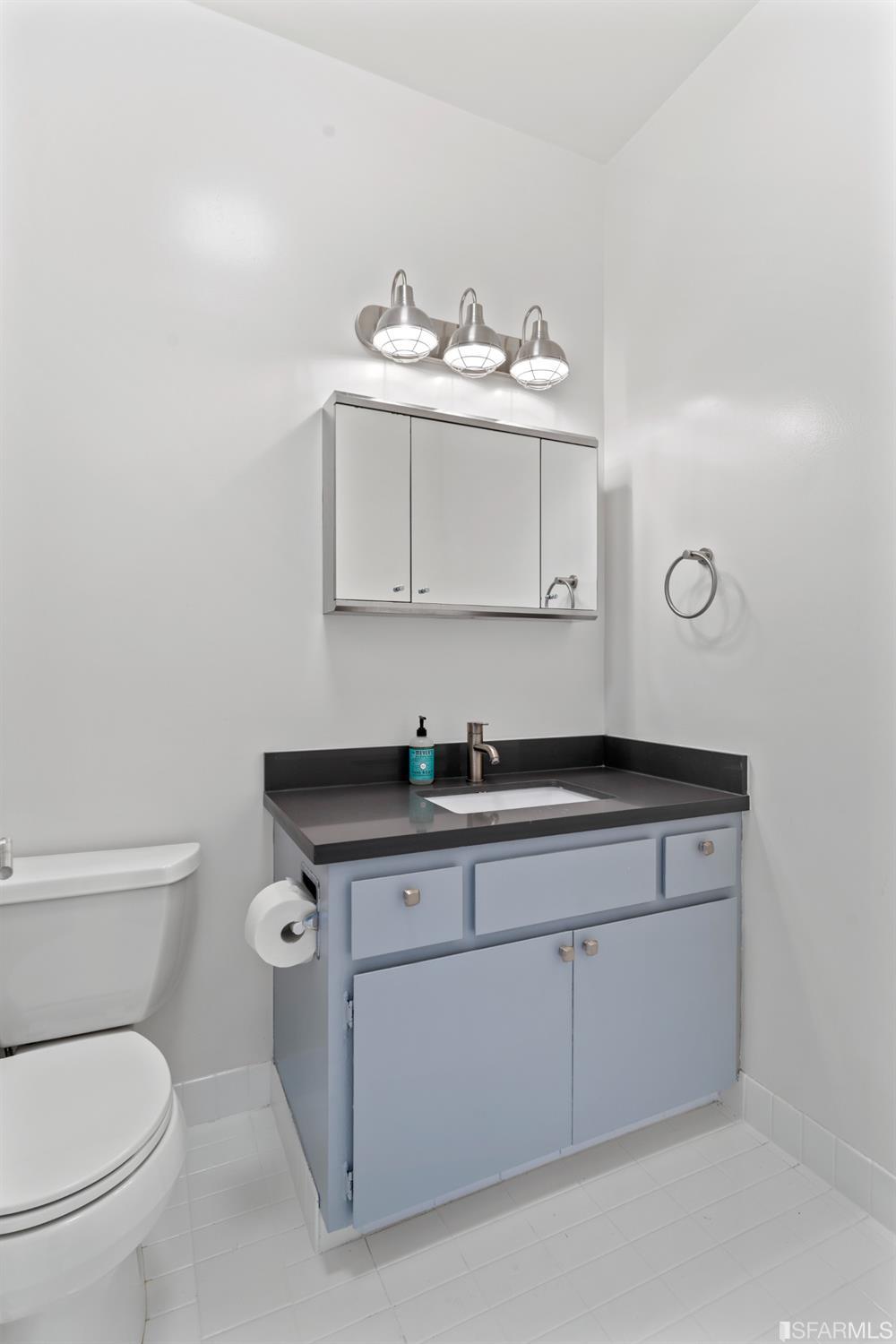Detail Gallery Image 42 of 60 For 4 Museum Way, San Francisco,  CA 94114 - 2 Beds | 2 Baths
