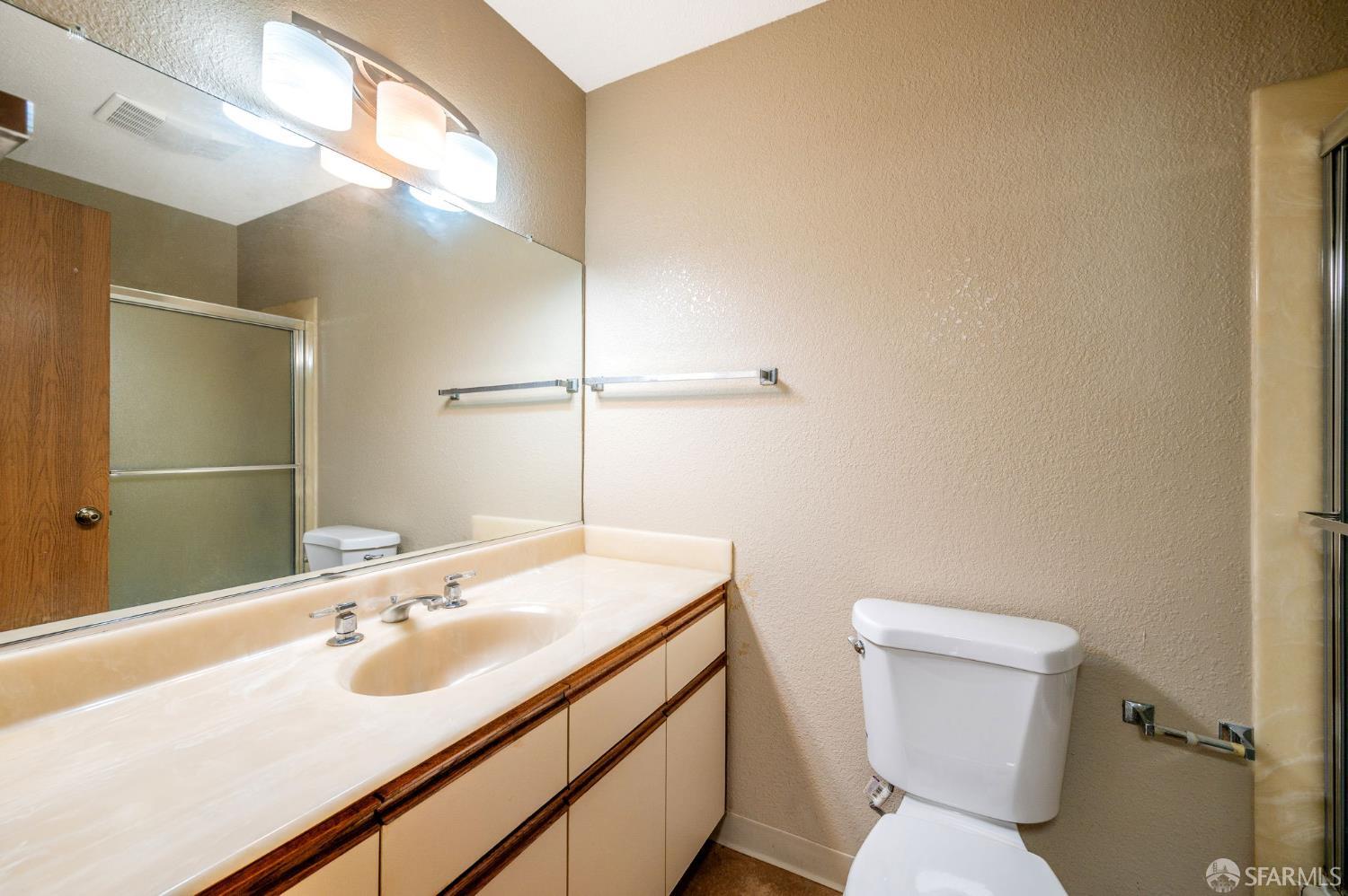 Detail Gallery Image 21 of 31 For 1021 San Luis Cir #612,  Daly City,  CA 94014 - 2 Beds | 2 Baths