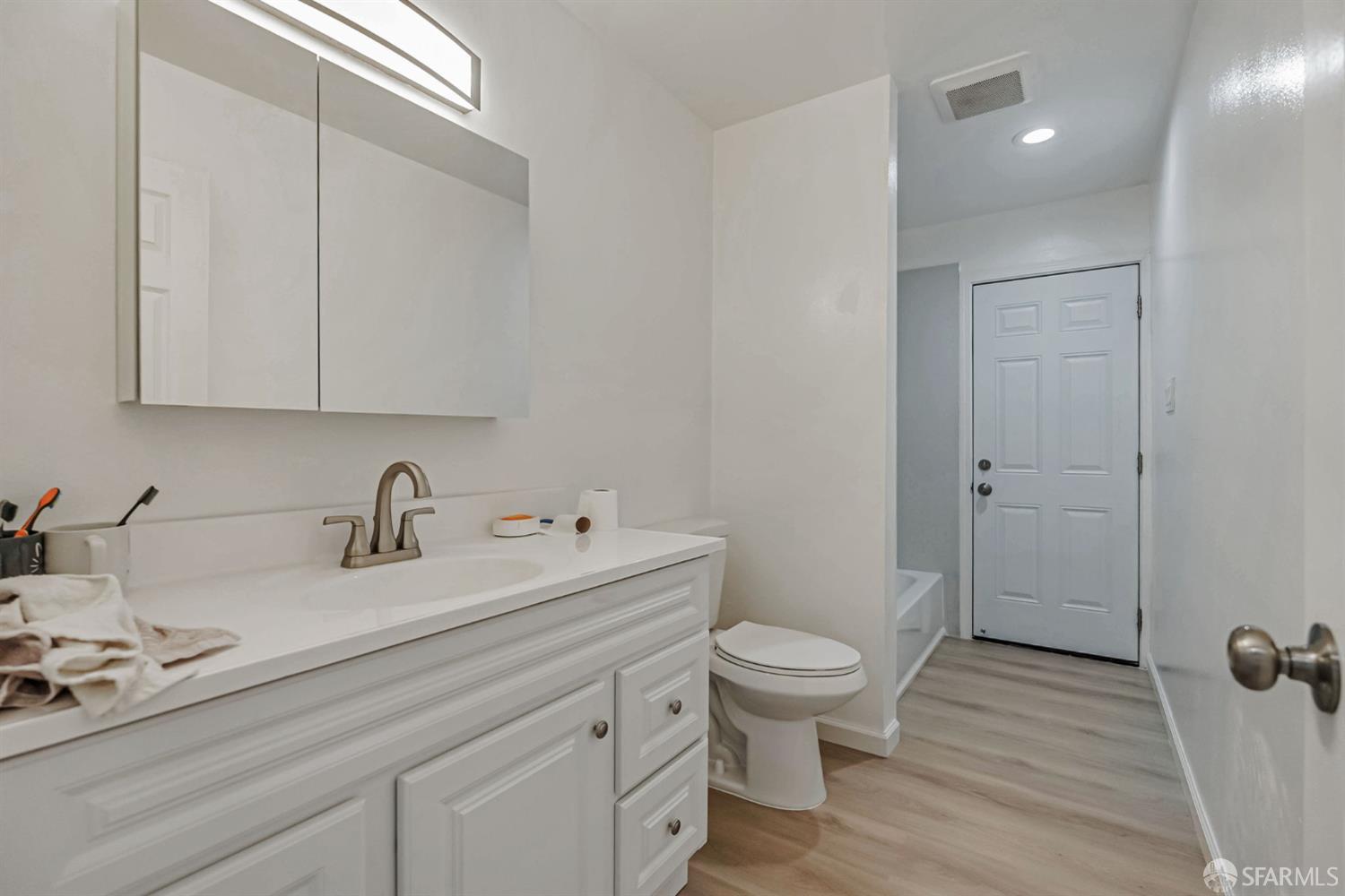 Detail Gallery Image 25 of 36 For 2675 Simas Ave, Pinole,  CA 94564 - 3 Beds | 2 Baths