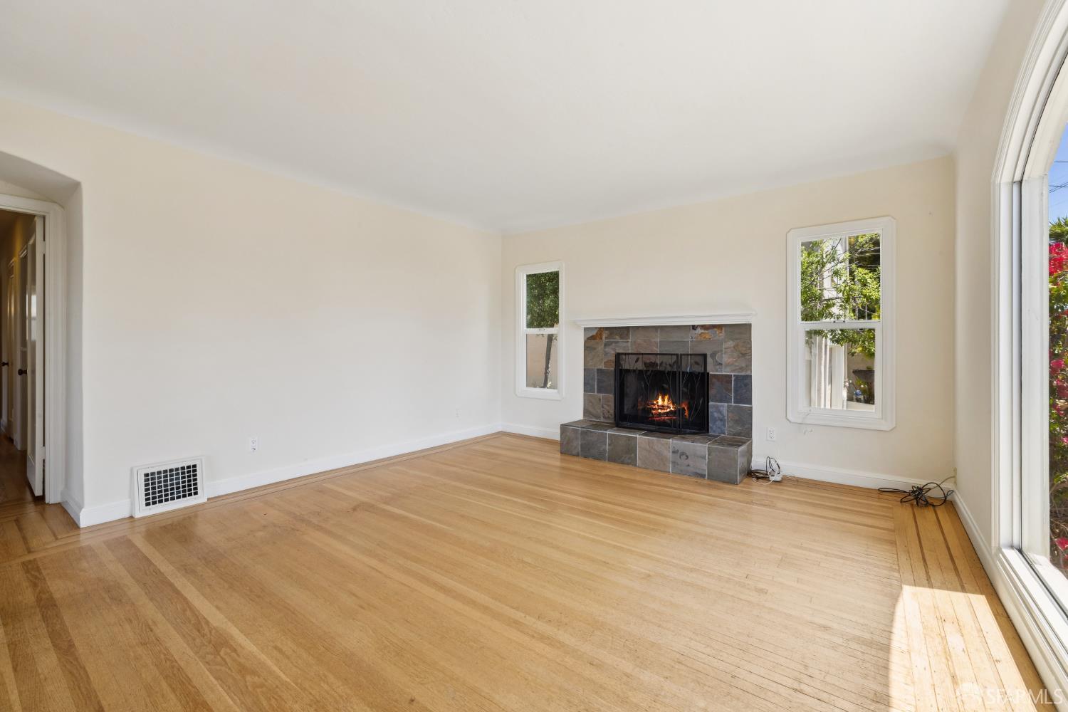 Detail Gallery Image 7 of 67 For 756 Balra Dr, El Cerrito,  CA 94530 - 2 Beds | 2 Baths