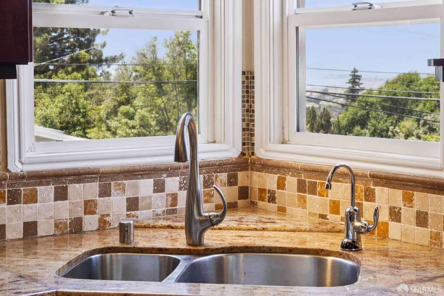 Detail Gallery Image 32 of 67 For 756 Balra Dr, El Cerrito,  CA 94530 - 2 Beds | 2 Baths