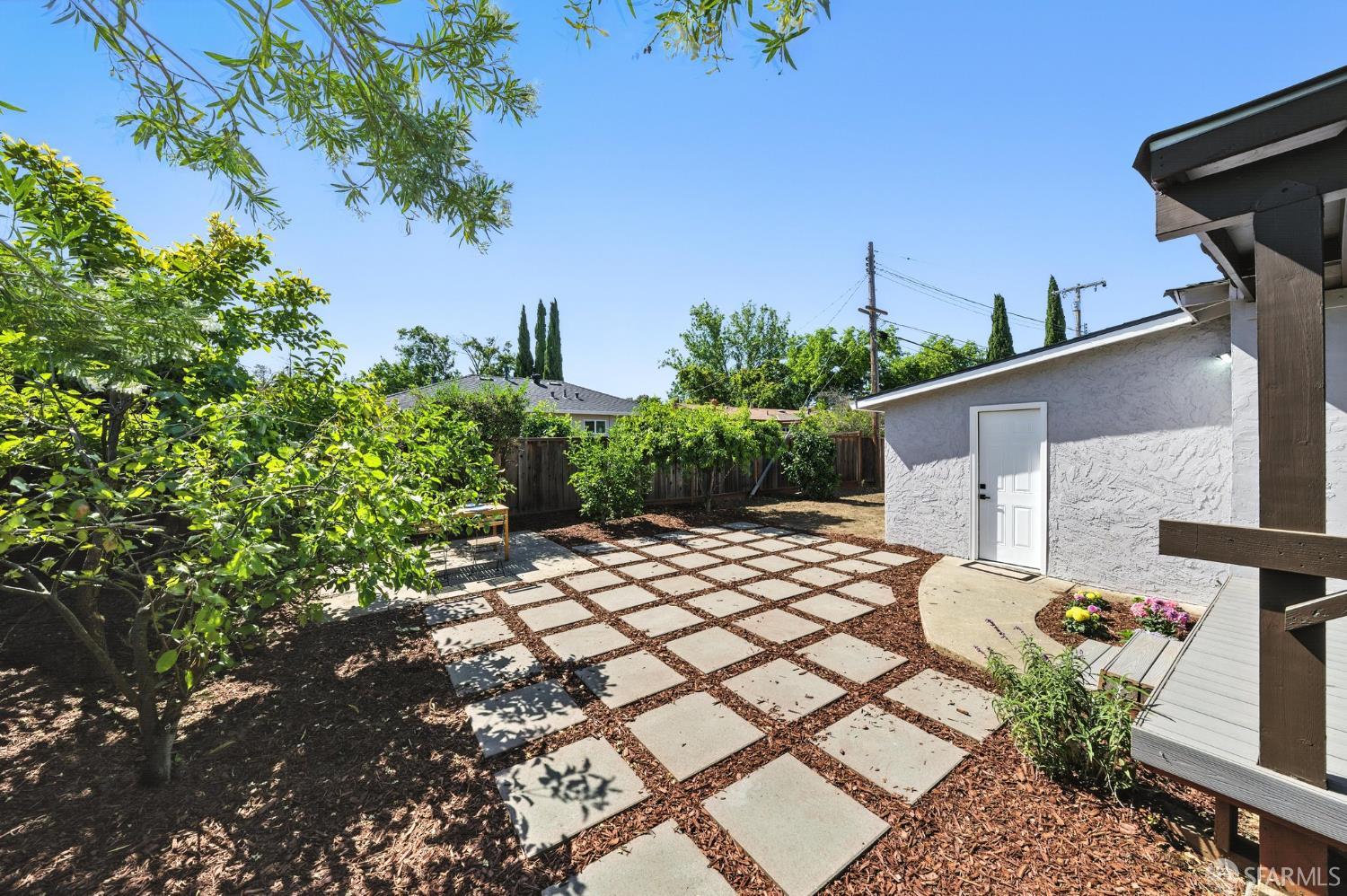 Detail Gallery Image 34 of 34 For 3573 Elmhurst Ave, Santa Clara,  CA 95051 - 3 Beds | 3/1 Baths