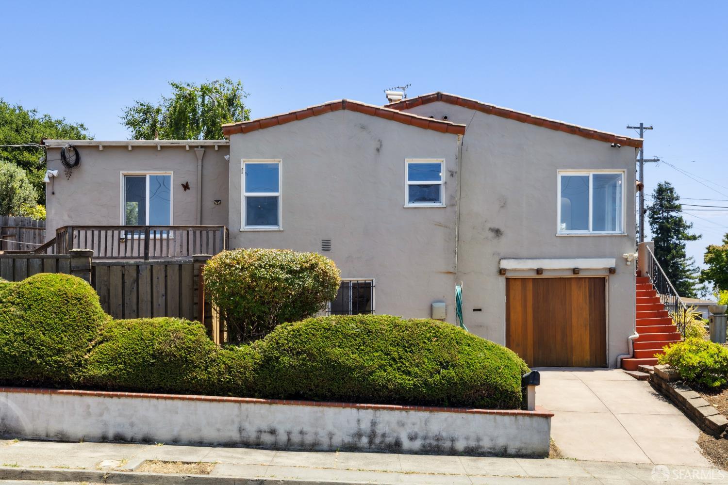Detail Gallery Image 3 of 67 For 756 Balra Dr, El Cerrito,  CA 94530 - 2 Beds | 2 Baths
