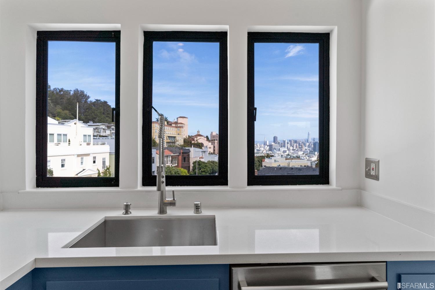 Detail Gallery Image 18 of 60 For 4 Museum Way, San Francisco,  CA 94114 - 2 Beds | 2 Baths
